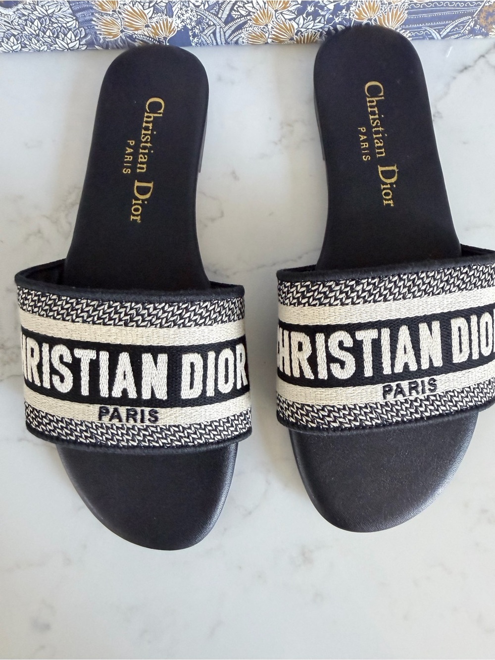 Dior Black and White Embroidered Logo Slide Sandals size 7 - Picture 2 of 9